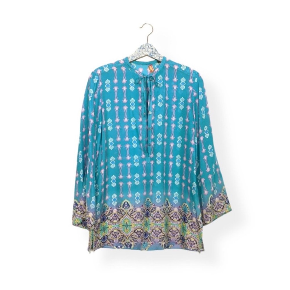 Robert Graham 100% Silk Pattern Alexa Tunic Top